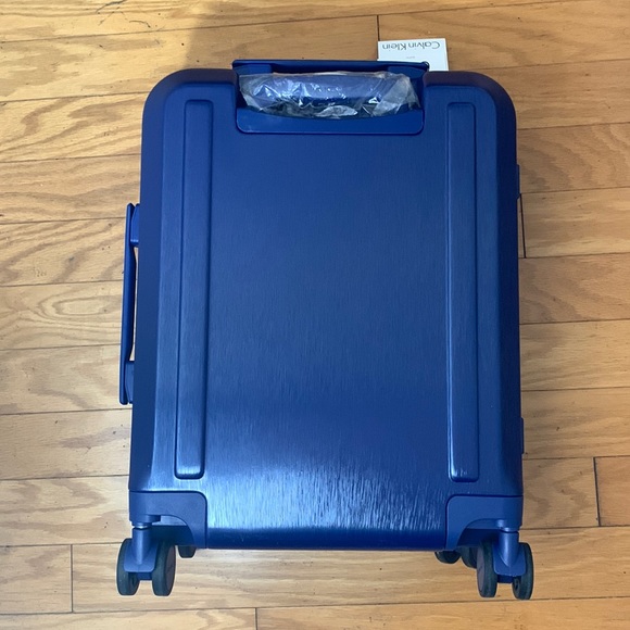 Calvin Klein Royal Blue Hard-Case 20” Carry-On - Picture 9 of 17